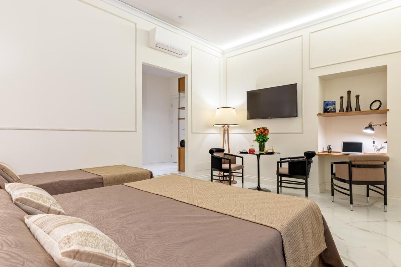Cavour Suites Guest House โรม ภายนอก รูปภาพ