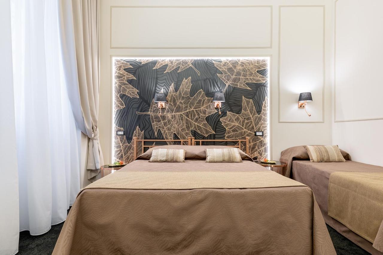 Cavour Suites Guest House โรม ภายนอก รูปภาพ