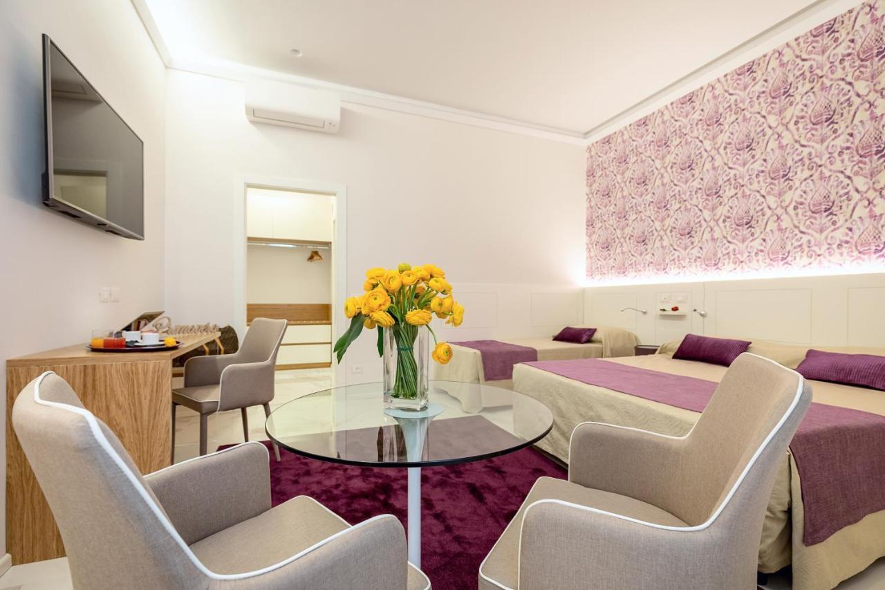 Cavour Suites Guest House โรม ภายนอก รูปภาพ